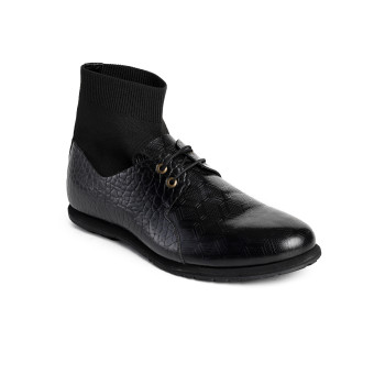 Mystic Siyah Erkek Bot