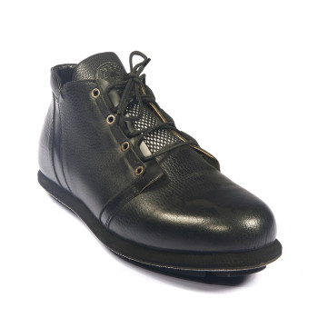 Mystic Siyah Erkek Bot