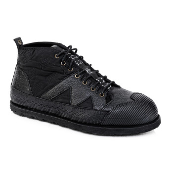 Mystic Siyah Erkek Bot